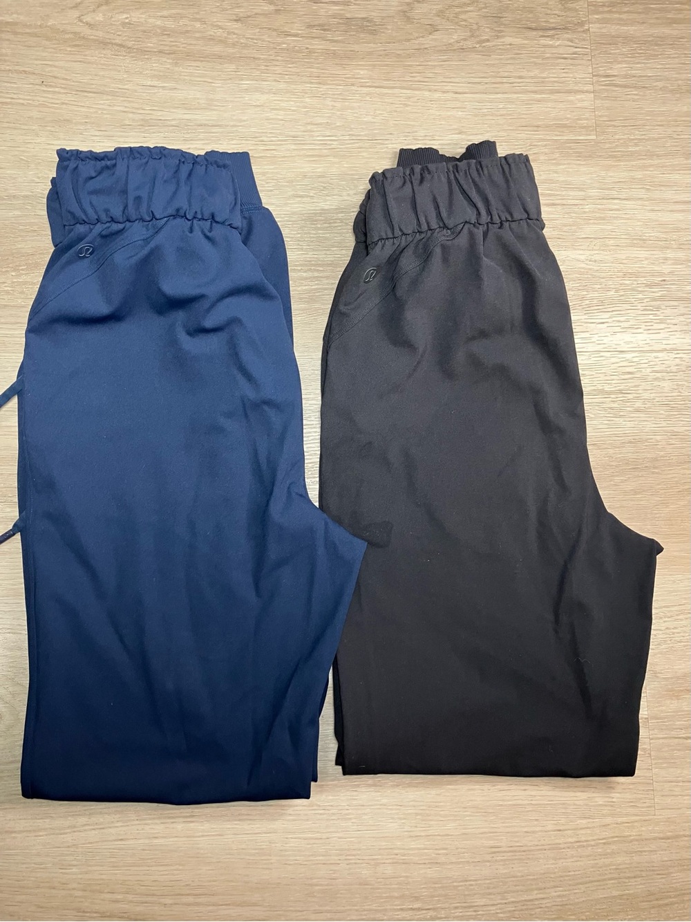 Set of two Lululemon On The Fly Joggers size 0